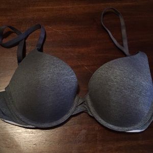 Grey Victoria’s Secret bra